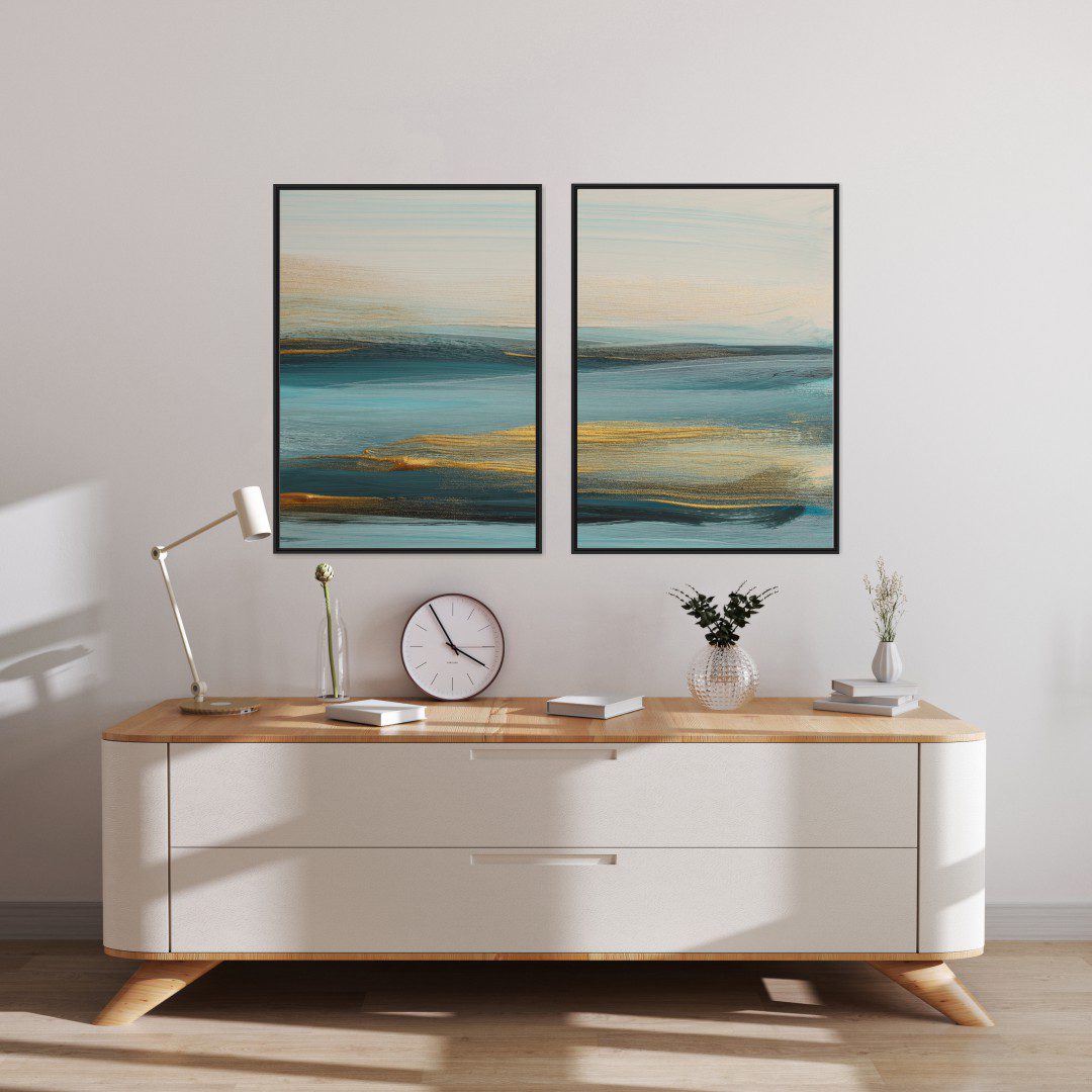 Composição com 2 Quadros Abstrato com Detalhes em Dourado