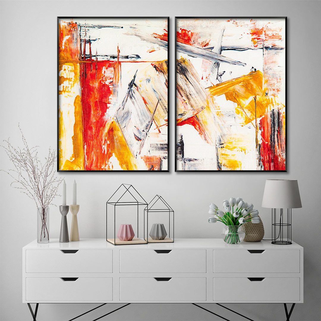 Composição com 2 Quadros com Pintura Abstrata em Tons de Amarelo e Laranja