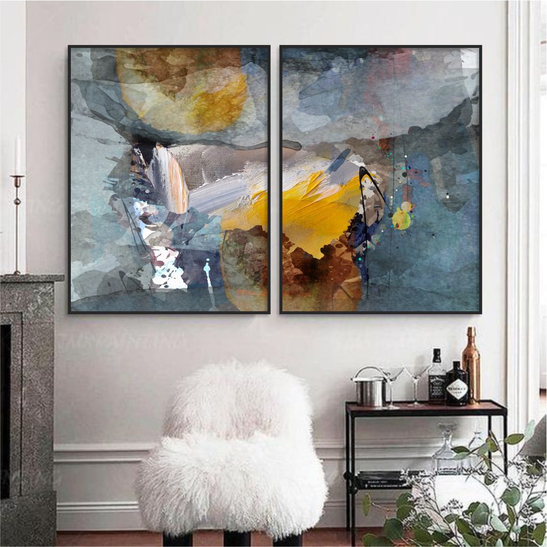 Composição com 2 Quadros com Pintura Abstrata em Tons de Azul e Amarelo