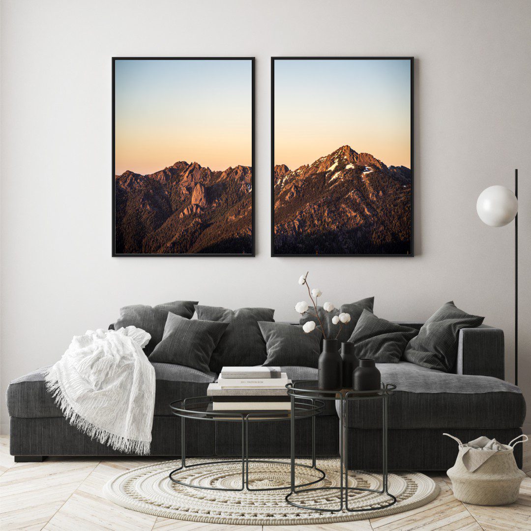 Composição com 2 Quadros de Paisagem com Montanhas