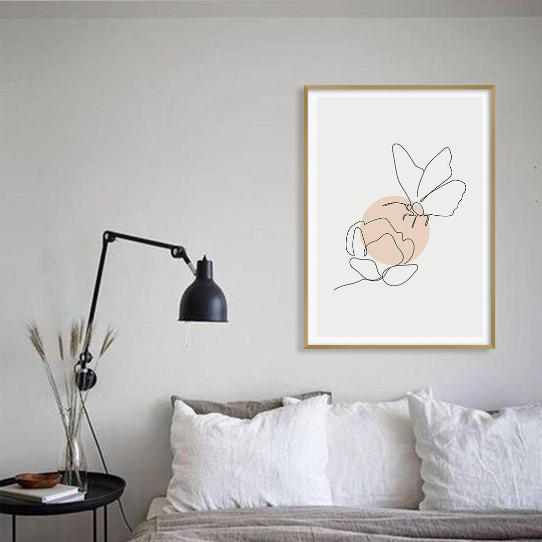 Quadro com Desenho de Borboleta em Linhas Finas